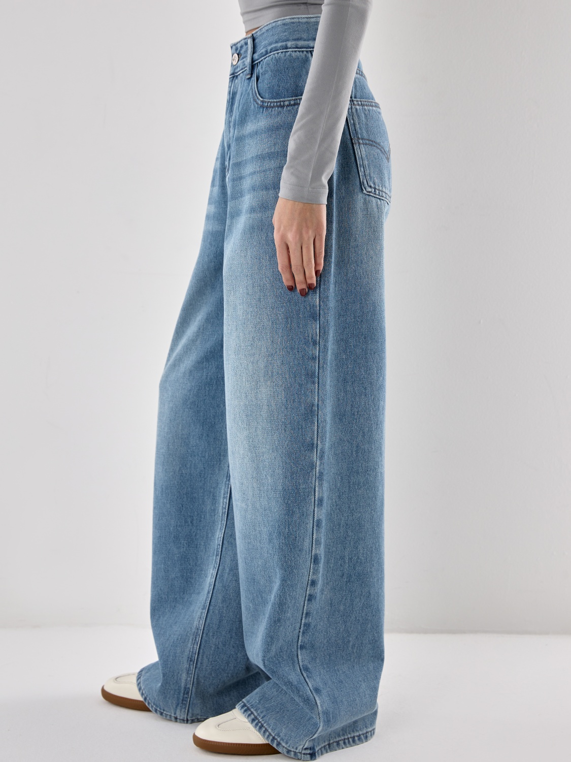 Джинсы WIDE LEG